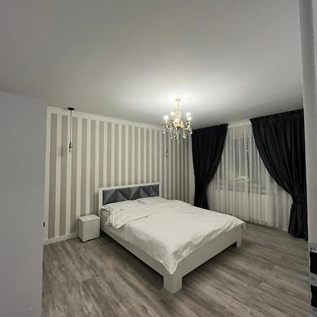 Ely Apartaments Borsa  Bagian luar foto